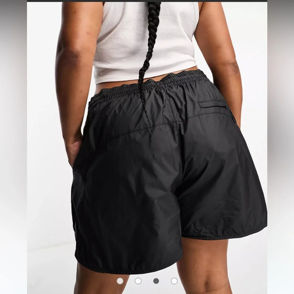 The North Face Black Plus Hydrenaline 2000 light weight shorts Plus Size 3X Nwt - Picture 3 of 10